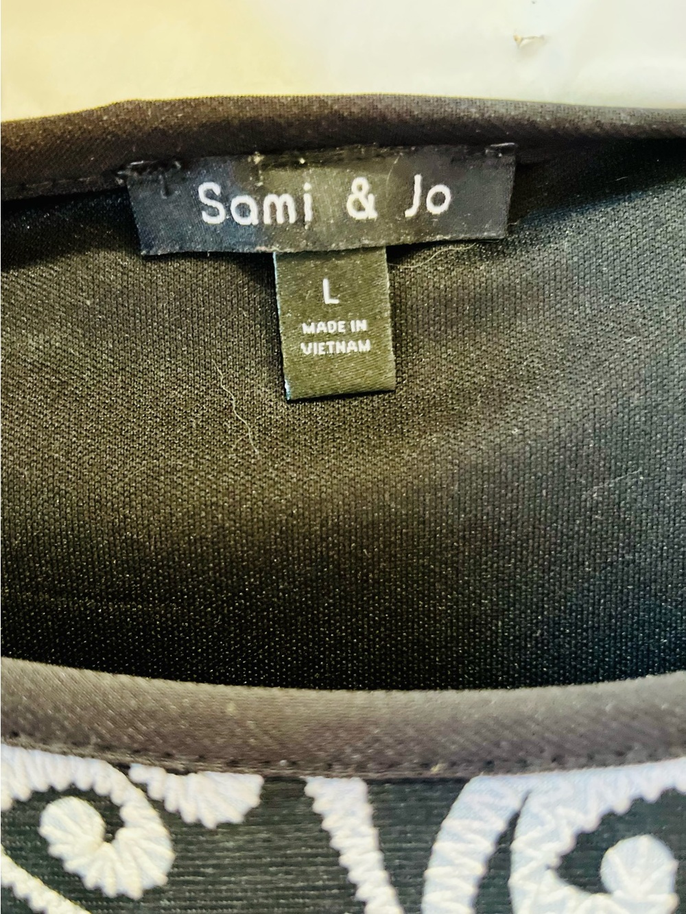 Sami & Jo Black and White Patterned Fit-and-Flare Mini Dress - Picture 4 of 5